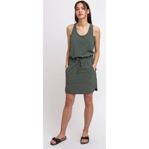 Patagonia Women's Fleetwith Outdoor Performance Dress Green Sz XL‎ Hiking $99